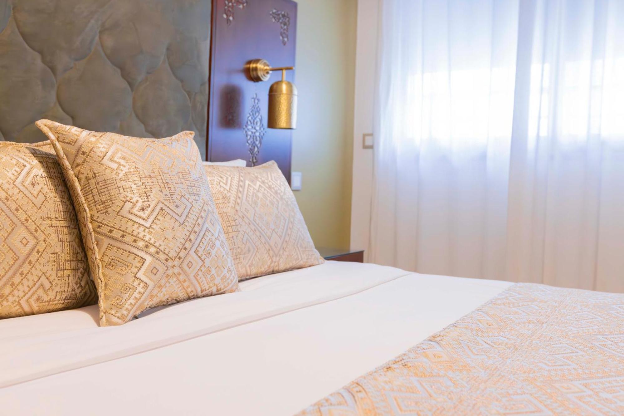 Residence Hoteliere & Resort - Moroccan Floors 丹吉尔 外观 照片
