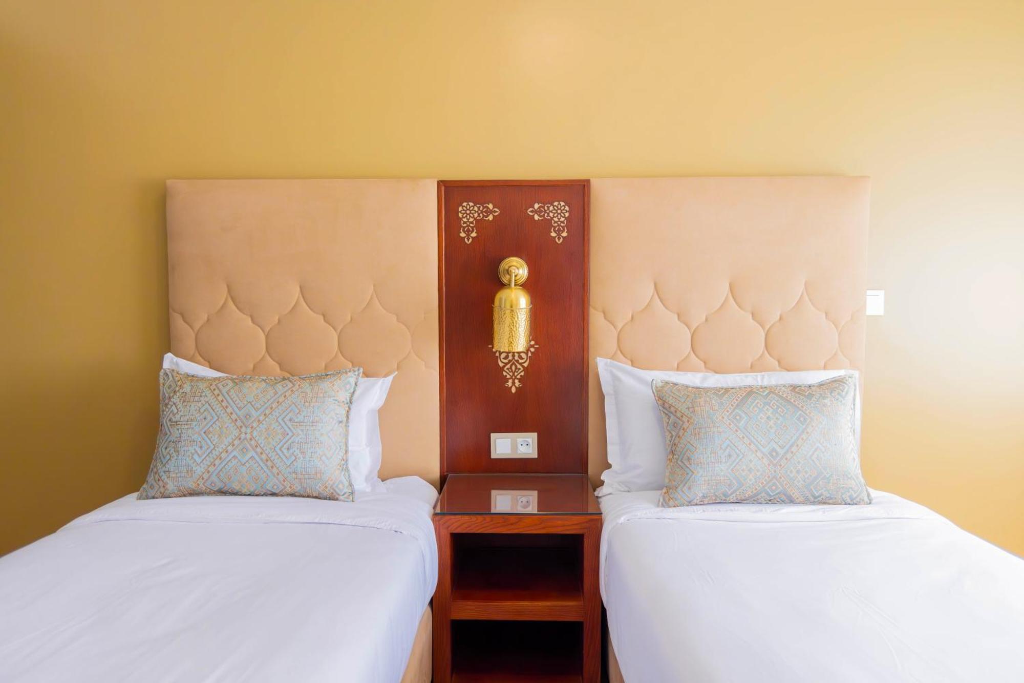 Residence Hoteliere & Resort - Moroccan Floors 丹吉尔 外观 照片